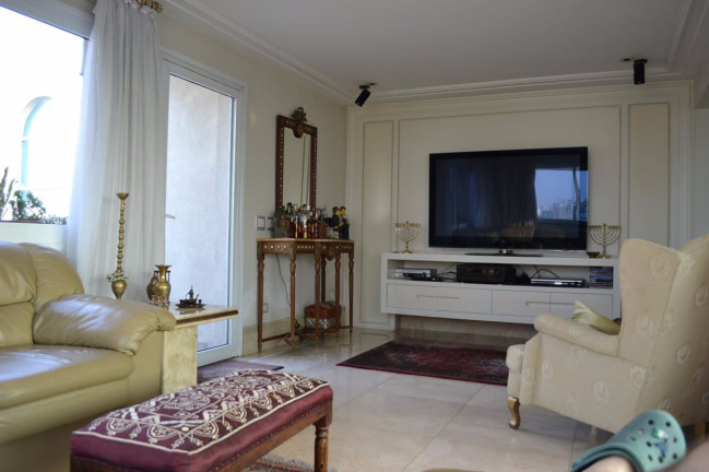 Imagem Apartamento com 4 Quartos para Alugar, 600 m² em Moema - São Paulo
