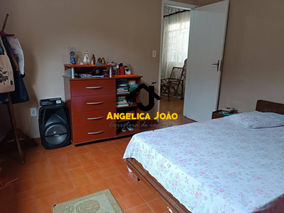 Imagem Casa com 2 Quartos à Venda, 315 m² em Vila Sao Jorge - São Vicente