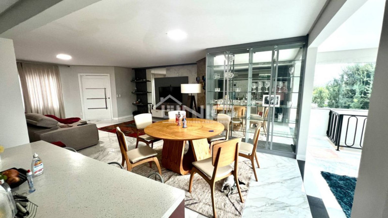 Imagem Casa com 3 Quartos à Venda, 275 m² em Jardim Primavera - Pato Branco Imagem Casa com 3 Quartos à Venda, 275 m² em Jardim Primavera - Pato Branco
