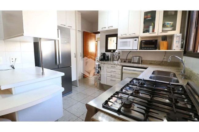 Imagem Apartamento com 4 Quartos à Venda, 226 m² em Morumbi - São Paulo Imagem Apartamento com 4 Quartos à Venda, 226 m² em Morumbi - São Paulo