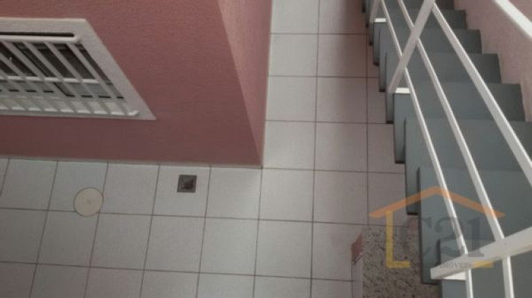 Imagem Sobrado com 3 Quartos à Venda, 250 m² em água Fria - São Paulo Imagem Sobrado com 3 Quartos à Venda, 250 m² em água Fria - São Paulo