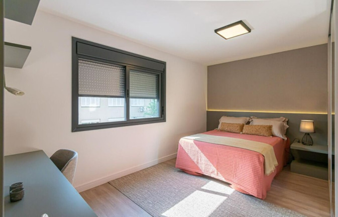 Imagem Imóvel com 2 Quartos à Venda, 62 m² em Santana - Porto Alegre Imagem Imóvel com 2 Quartos à Venda, 62 m² em Santana - Porto Alegre