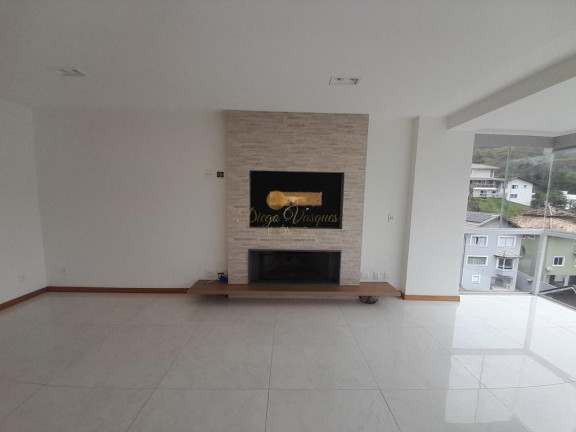 Imagem Casa com 3 Quartos à Venda, 242 m² em Tijuca - Teresópolis Imagem Casa com 3 Quartos à Venda, 242 m² em Tijuca - Teresópolis