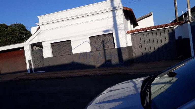 Imagem Casa com 6 Quartos à Venda, 391 m² em Centro - Pirassununga Imagem Casa com 6 Quartos à Venda, 391 m² em Centro - Pirassununga