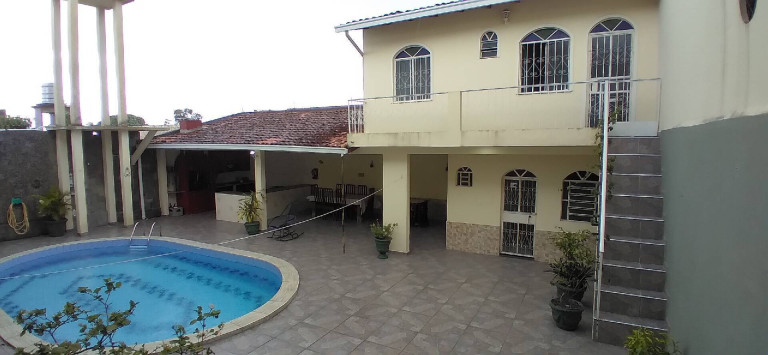Imagem Casa com 4 Quartos à Venda, 510 m² em Aleixo - Manaus Imagem Casa com 4 Quartos à Venda, 510 m² em Aleixo - Manaus