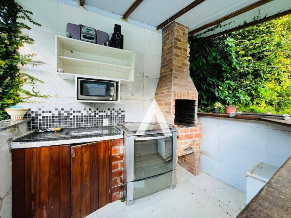 Imagem Casa com 4 Quartos à Venda, 280 m² em Comary - Teresópolis Imagem Casa com 4 Quartos à Venda, 280 m² em Comary - Teresópolis