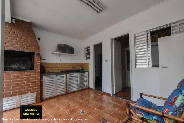 Imagem Casa com 4 Quartos à Venda, 160 m² em Interlagos - São Paulo