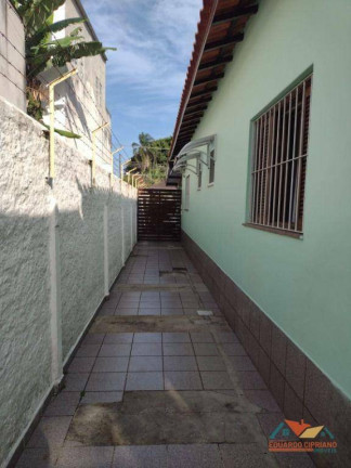 Imagem Casa com 6 Quartos à Venda, 317 m² em Centro - Caraguatatuba