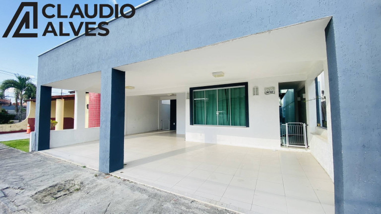 Casa de Condomínio com 3 Quartos à Venda, 300 m² em Tomba - Feira De Santana