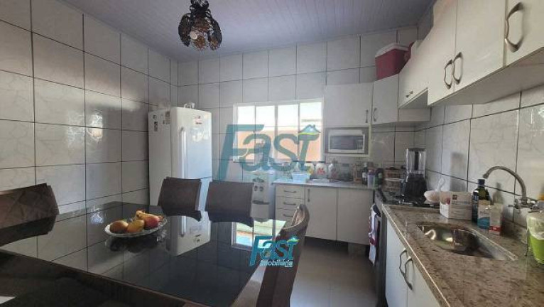 Imagem Casa com 3 Quartos à Venda, 360 m² em Cristo Rei - Várzea Grande Imagem Casa com 3 Quartos à Venda, 360 m² em Cristo Rei - Várzea Grande