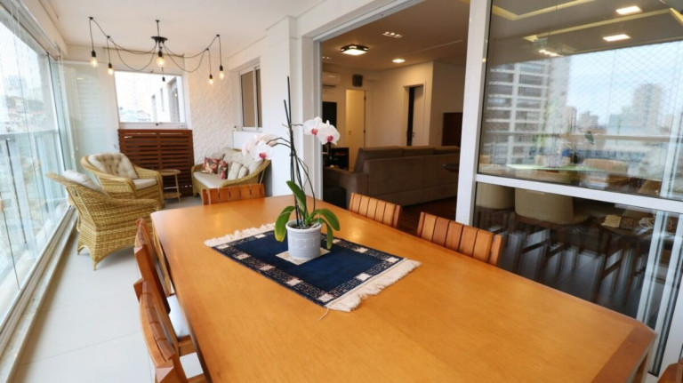Imagem Apartamento com 3 Quartos à Venda, 141 m² em Aclimação - São Paulo