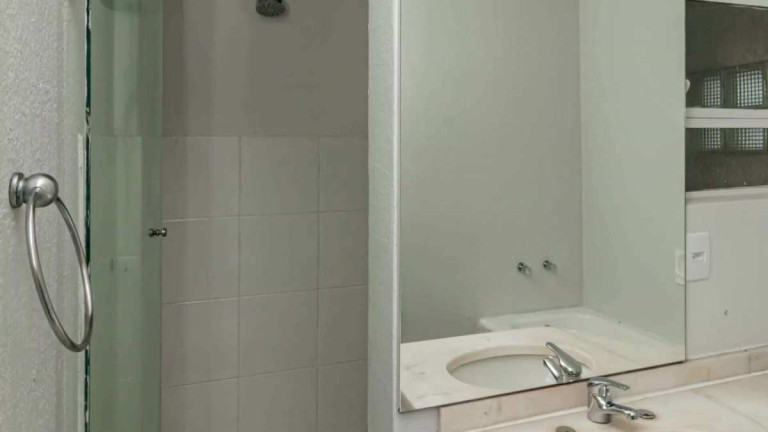 Imagem Apartamento com 2 Quartos à Venda, 79 m² em Centro Histórico - Porto Alegre Imagem Apartamento com 2 Quartos à Venda, 79 m² em Centro Histórico - Porto Alegre