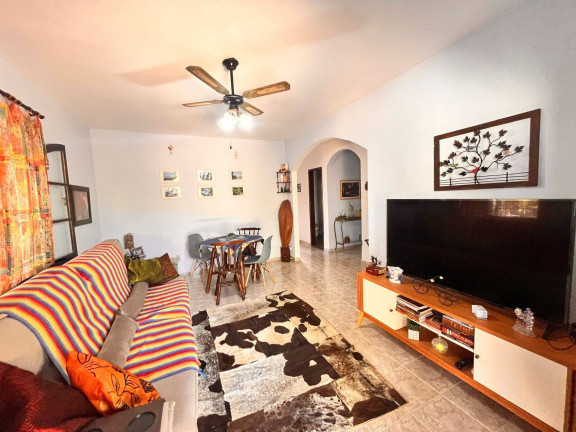 Imagem Casa com 5 Quartos à Venda, em Praia Linda - São Pedro Da Aldeia Imagem Casa com 5 Quartos à Venda, em Praia Linda - São Pedro Da Aldeia