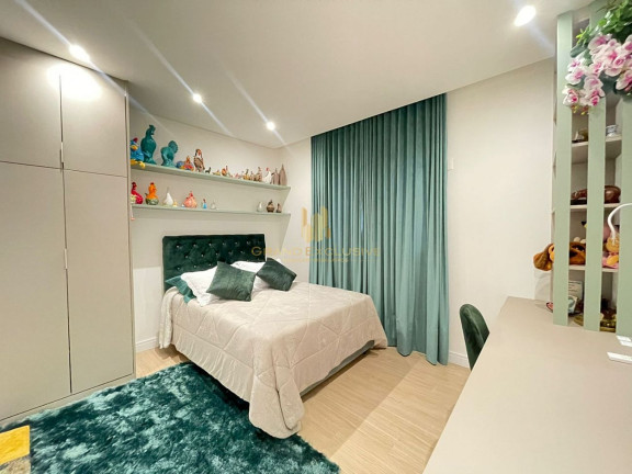 Imagem Apartamento com 3 Quartos à Venda, 115 m² em Pioneiros - Balneário Camboriú Imagem Apartamento com 3 Quartos à Venda, 115 m² em Pioneiros - Balneário Camboriú