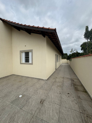 Imagem Casa com 2 Quartos à Venda, em Parque Augustos - Itanhaém Imagem Casa com 2 Quartos à Venda, em Parque Augustos - Itanhaém