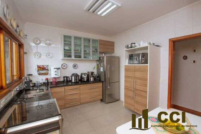 Imagem Casa com 3 Quartos à Venda, 239 m² em Chácara Santa Lúcia - Carapicuíba
