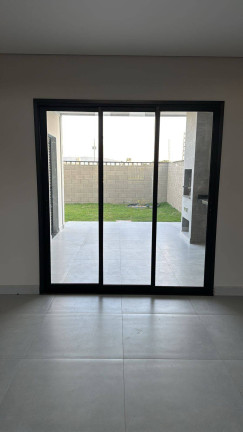 Imagem Casa com 3 Quartos à Venda, 266 m² em Jardim Japão - Itupeva