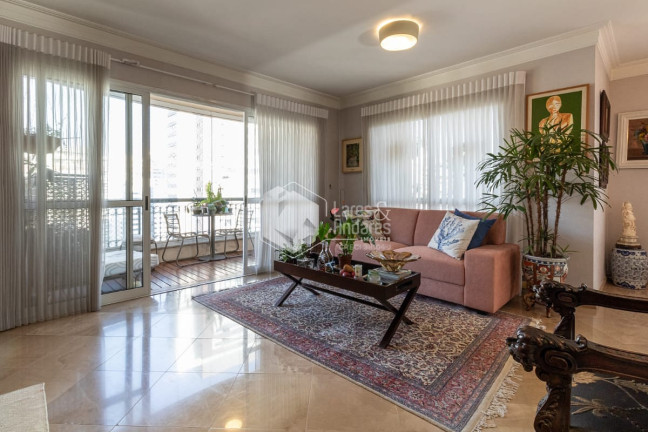Apartamento com 2 Quartos à Venda, 165 m² em Moema - São Paulo