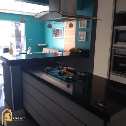 Imagem Casa com 3 Quartos à Venda, 124 m² em Residencial Estoril - Taubaté Imagem Casa com 3 Quartos à Venda, 124 m² em Residencial Estoril - Taubaté
