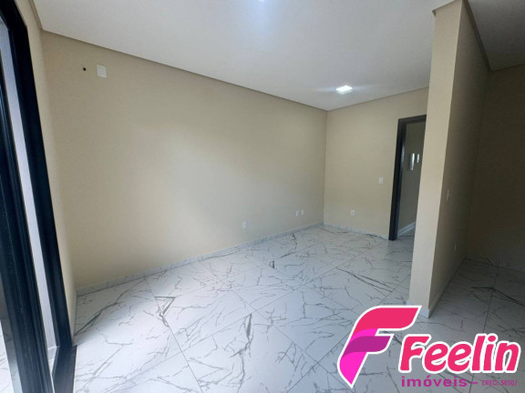 Imagem Casa com 2 Quartos à Venda, 117 m² em Campeche - Florianópolis Imagem Casa com 2 Quartos à Venda, 117 m² em Campeche - Florianópolis
