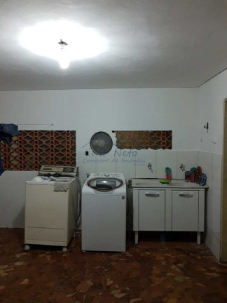 Imagem Casa com 3 Quartos à Venda, 246 m² em Centro - Pirassununga Imagem Casa com 3 Quartos à Venda, 246 m² em Centro - Pirassununga