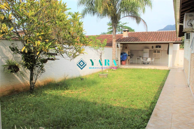 Imagem Casa com 3 Quartos à Venda, 510 m² em Enseada - Ubatuba