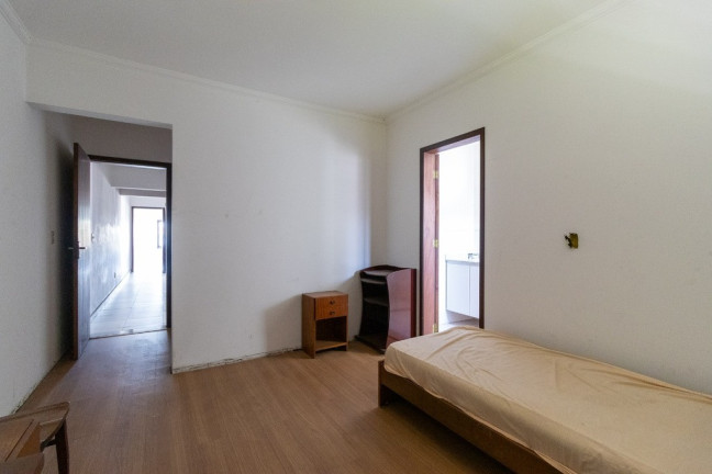 Imagem Casa com 6 Quartos à Venda, em Guarapiranga - São Paulo Imagem Casa com 6 Quartos à Venda, em Guarapiranga - São Paulo