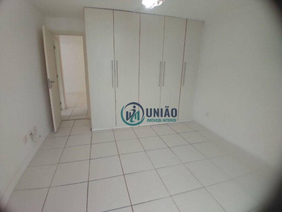 Imagem Apartamento com 2 Quartos à Venda, 85 m² em Piratininga - Niterói