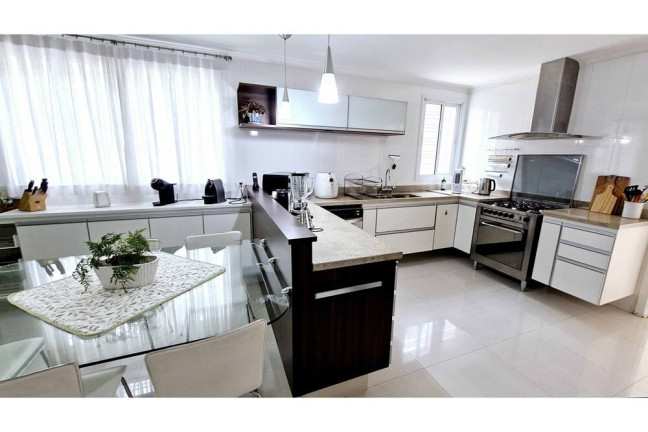 Imagem Casa com 3 Quartos à Venda, 295 m² em Caxingui - São Paulo Imagem Casa com 3 Quartos à Venda, 295 m² em Caxingui - São Paulo
