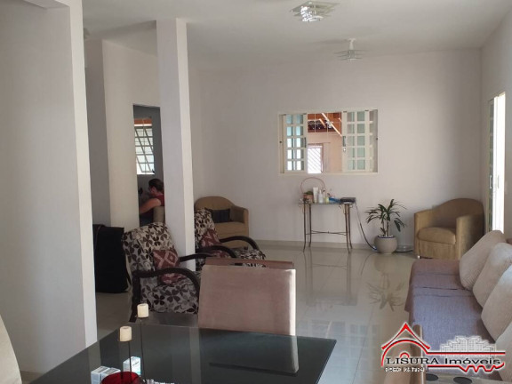 Imagem Casa com 3 Quartos à Venda, 165 m² em Loteamento Villa Branca - Jacareí