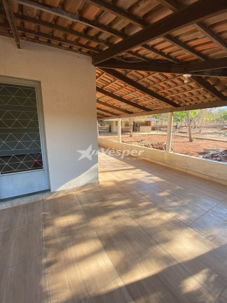 Imagem Casa com 3 Quartos à Venda, 300 m² em Centro - Bela Vista De Goiás Imagem Casa com 3 Quartos à Venda, 300 m² em Centro - Bela Vista De Goiás