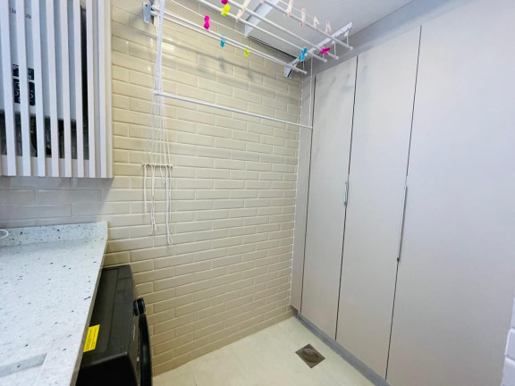 Imagem Apartamento com 3 Quartos à Venda, 147 m² em Gonzaga - Santos Imagem Apartamento com 3 Quartos à Venda, 147 m² em Gonzaga - Santos