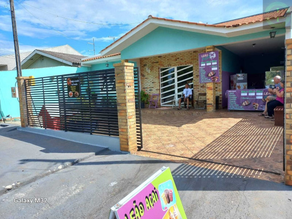 Imagem Casa com 4 Quartos à Venda, em Contorno - Ponta Grossa Imagem Casa com 4 Quartos à Venda, em Contorno - Ponta Grossa