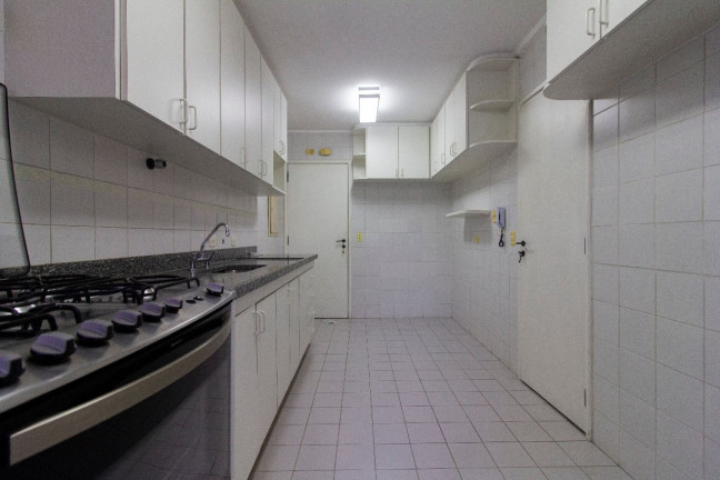 Imagem Imóvel com 3 Quartos à Venda, 121 m² em Vila Andrade - São Paulo