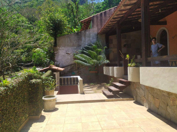Imagem Casa com 3 Quartos à Venda, 370 m² em Itacoatiara - Niterói Imagem Casa com 3 Quartos à Venda, 370 m² em Itacoatiara - Niterói