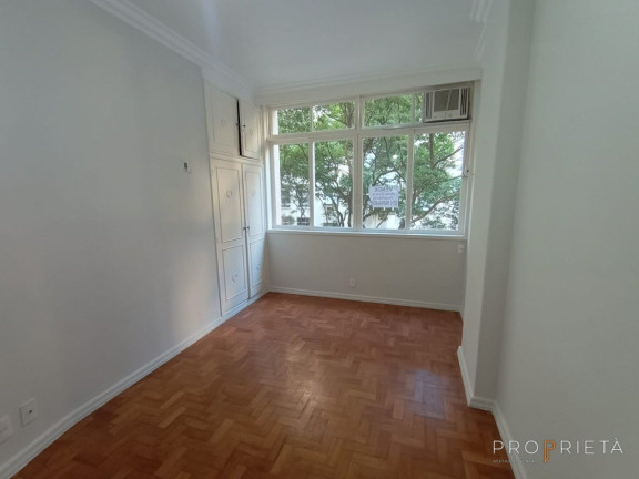 Imagem Apartamento com 3 Quartos à Venda, 180 m² em Copacabana - Rio De Janeiro