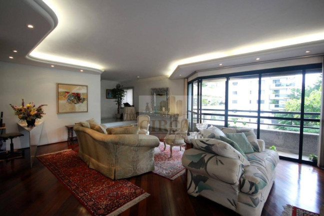 Apartamento com 3 Quartos à Venda ou Locação, 220 m² em Perdizes - São Paulo
