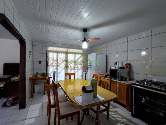 Imagem Casa com 4 Quartos à Venda, 300 m² em Centro - Balneário Barra Do Sul Imagem Casa com 4 Quartos à Venda, 300 m² em Centro - Balneário Barra Do Sul