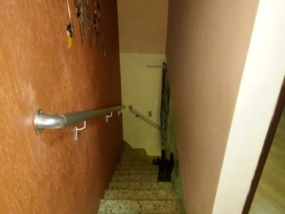 Imagem Imóvel com 2 Quartos à Venda, em Vila Carmosina - São Paulo Imagem Imóvel com 2 Quartos à Venda, em Vila Carmosina - São Paulo