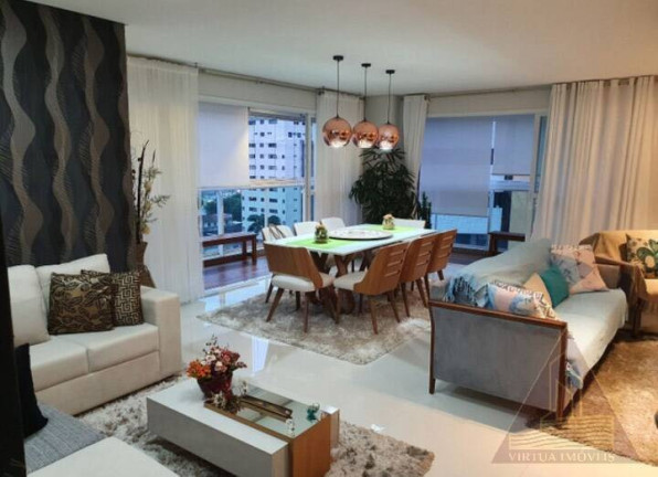 Apartamento com 3 Quartos à Venda, 206 m² em Pompéia - Santos