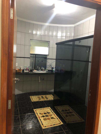 Imagem Casa com 1 Quarto à Venda, 300 m² em Jardim Rosim - Pirassununga Imagem Casa com 1 Quarto à Venda, 300 m² em Jardim Rosim - Pirassununga