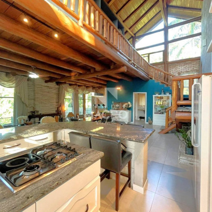 Imagem Casa com 3 Quartos à Venda, 392 m² em Jaraguá 99 - Jaraguá Do Sul Imagem Casa com 3 Quartos à Venda, 392 m² em Jaraguá 99 - Jaraguá Do Sul