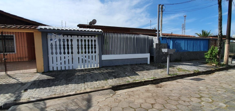 Imagem Casa com 3 Quartos à Venda, 116 m² em Jardim Suarão - Itanhaém Imagem Casa com 3 Quartos à Venda, 116 m² em Jardim Suarão - Itanhaém
