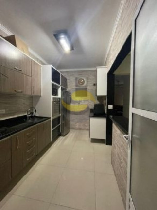 Imagem Casa de Condomínio com 3 Quartos à Venda, 136 m² em Paisagem Renoir - Cotia