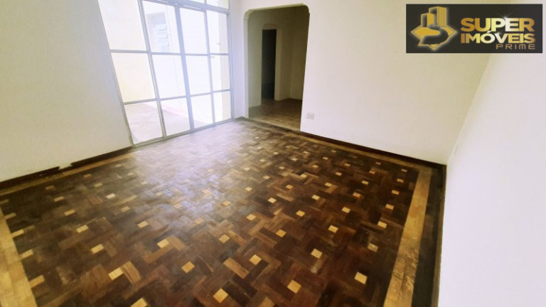 Imagem Casa com 3 Quartos à Venda, 315 m² em Centro - Pelotas Imagem Casa com 3 Quartos à Venda, 315 m² em Centro - Pelotas