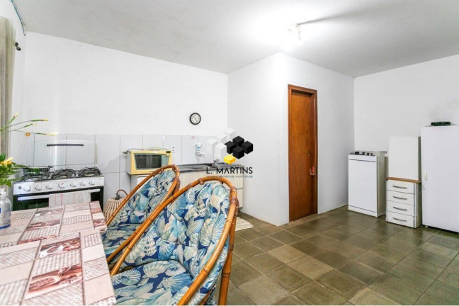 Imagem Casa com 3 Quartos à Venda, 170 m² em Jardim Itu - Porto Alegre Imagem Casa com 3 Quartos à Venda, 170 m² em Jardim Itu - Porto Alegre