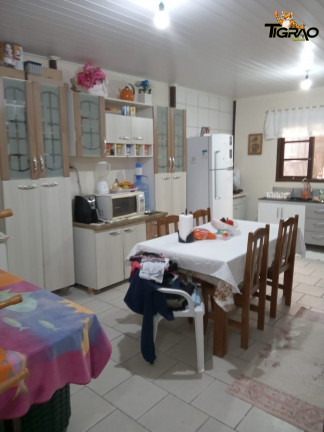 Imagem Casa com 3 Quartos à Venda, 325 m² em Meia Praia - Navegantes Imagem Casa com 3 Quartos à Venda, 325 m² em Meia Praia - Navegantes