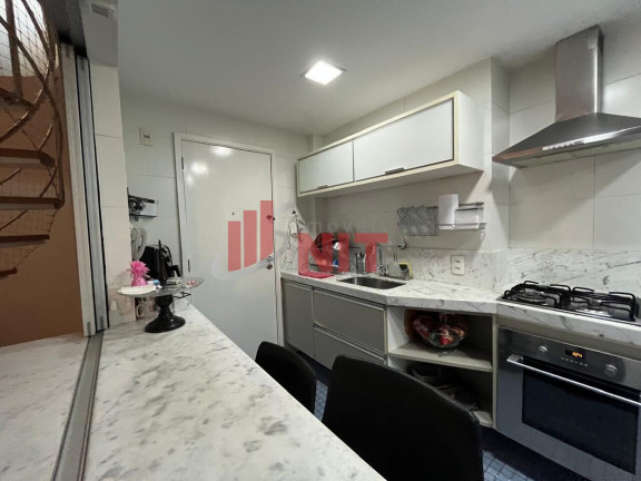 Imagem Cobertura com 2 Quartos à Venda, 168 m² em Santa Rosa - Niterói