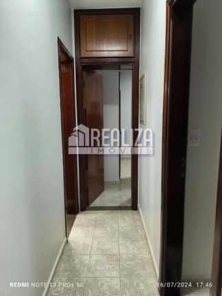 Imagem Casa com 3 Quartos à Venda, 172 m² em Santa Maria - Uberaba Imagem Casa com 3 Quartos à Venda, 172 m² em Santa Maria - Uberaba