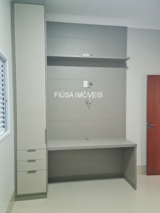 Imagem Casa com 3 Quartos à Venda,  em Centro - Sertãozinho